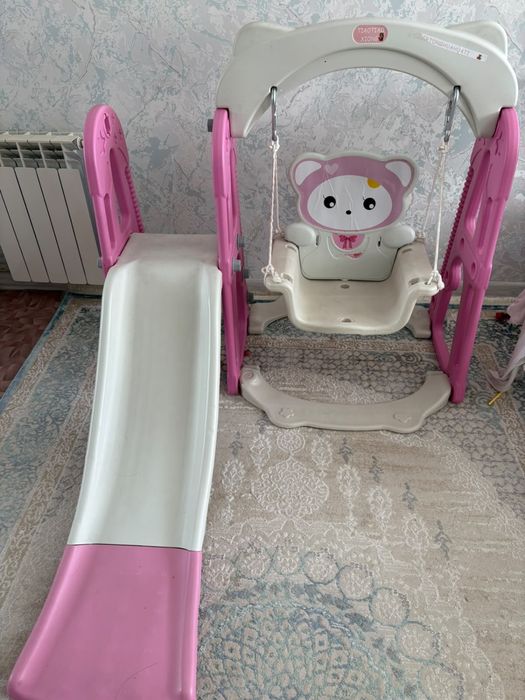 Срочно продам качели