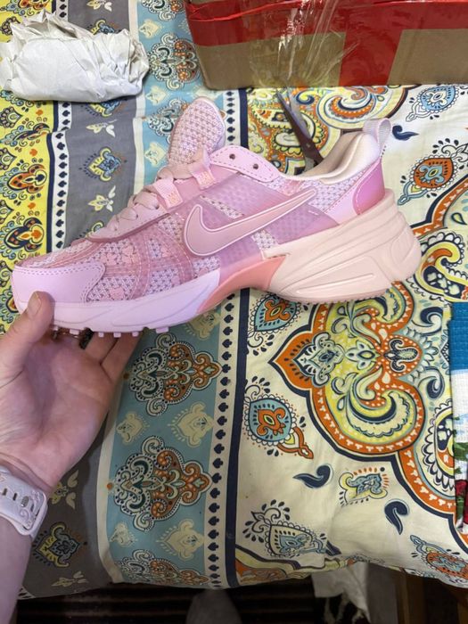 Nike V2  размер 39