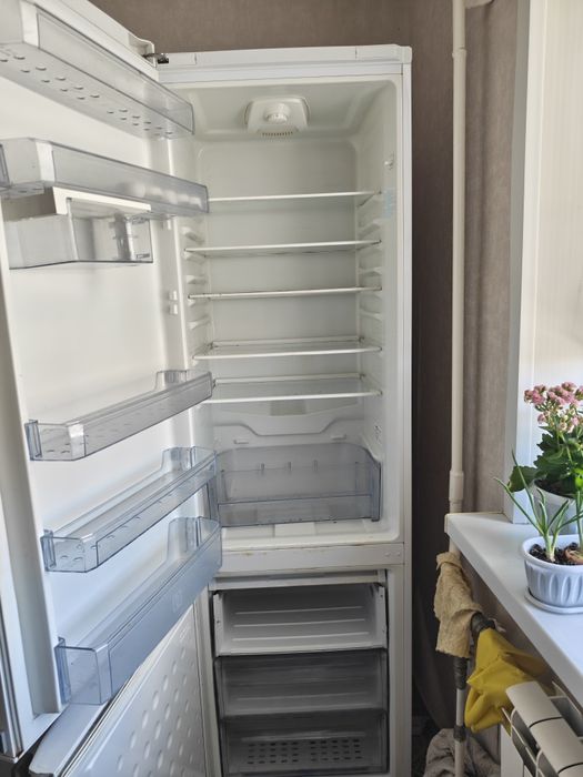 Нерабочий холодильник КСК