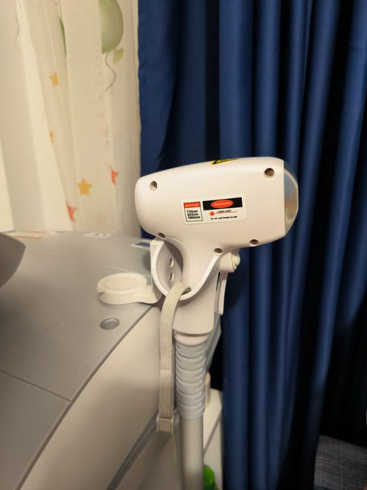 Vând aparat de epilare definitiva Syotech SyoYce