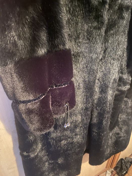 Шуба продам новая