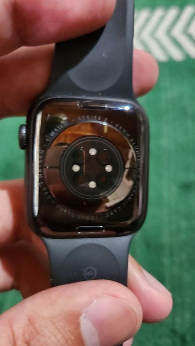 Apple watch 6 razmer 44mm