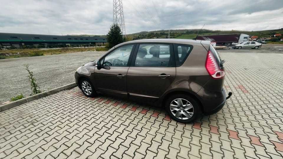 Vand Renault Scenic 2011 1.5DCI automat