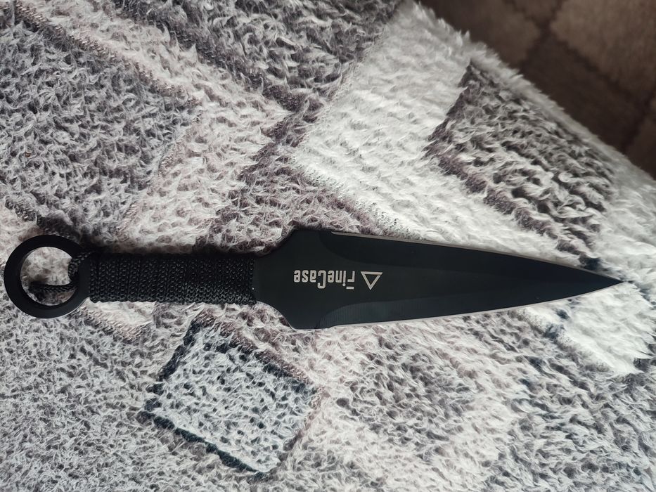 Метательный нож.