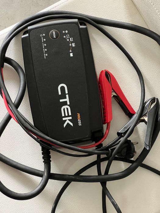 Redresor Ctek pro25 s