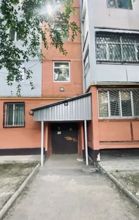 Продаётся 2х ком. кв. Тонкуруш 12