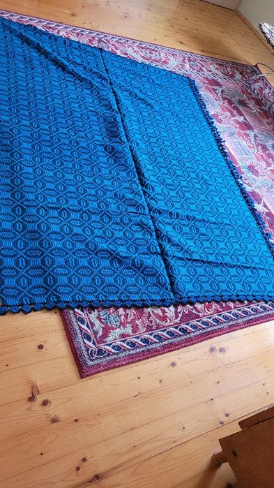 Covoare tesute manual - lână, materiale si vopsele naturale,