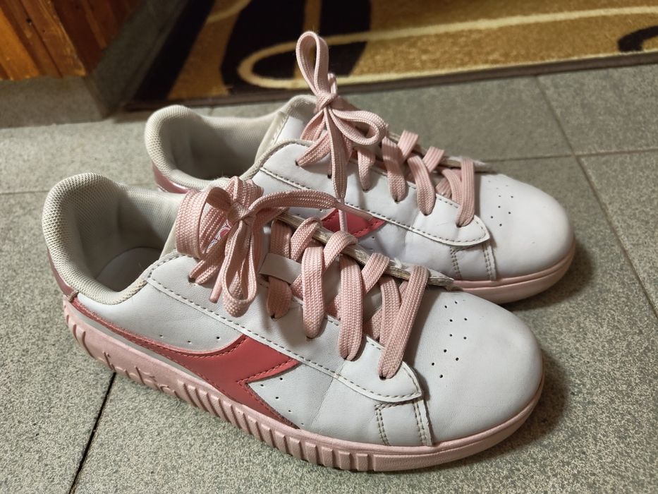 Оригинални маратонки Диадора