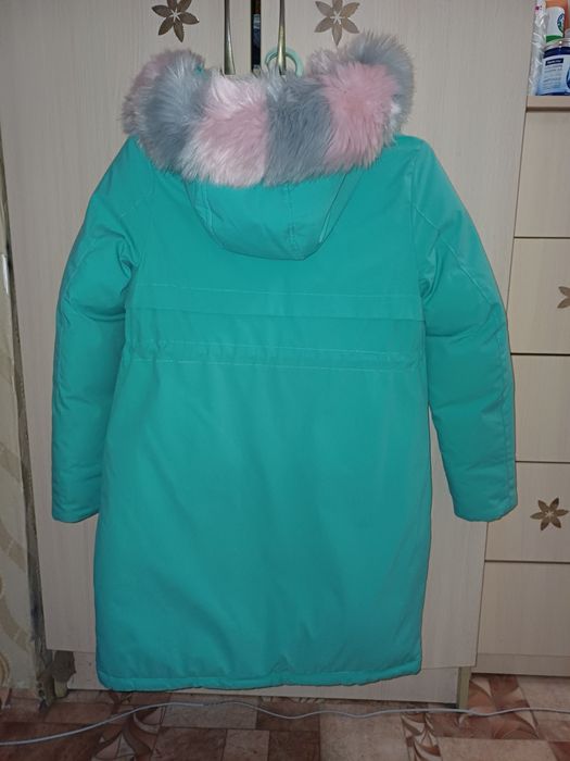 Пуховик на девочку 11 лет