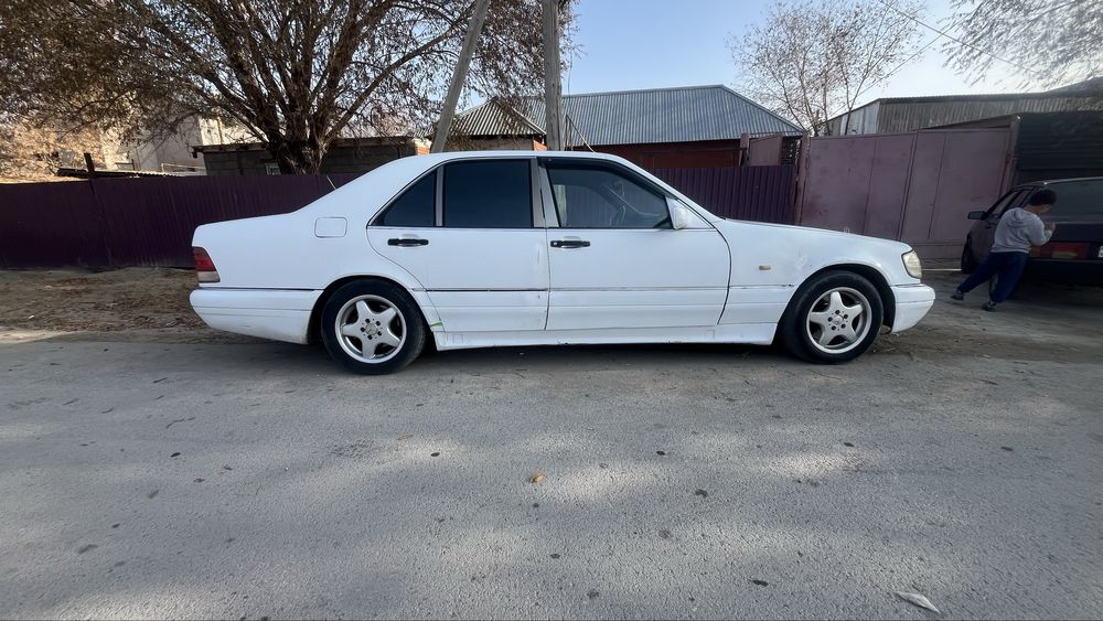 Мерс 140 куб 3,2