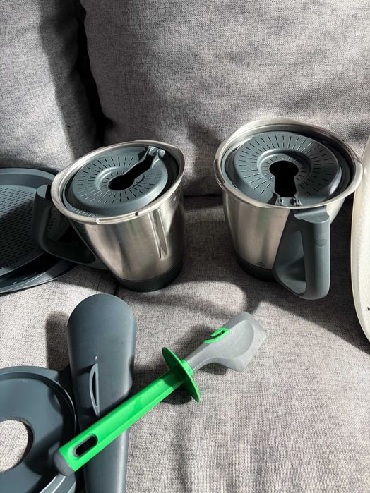 Thermomix TM6 (folosit de maxim 10 ori)