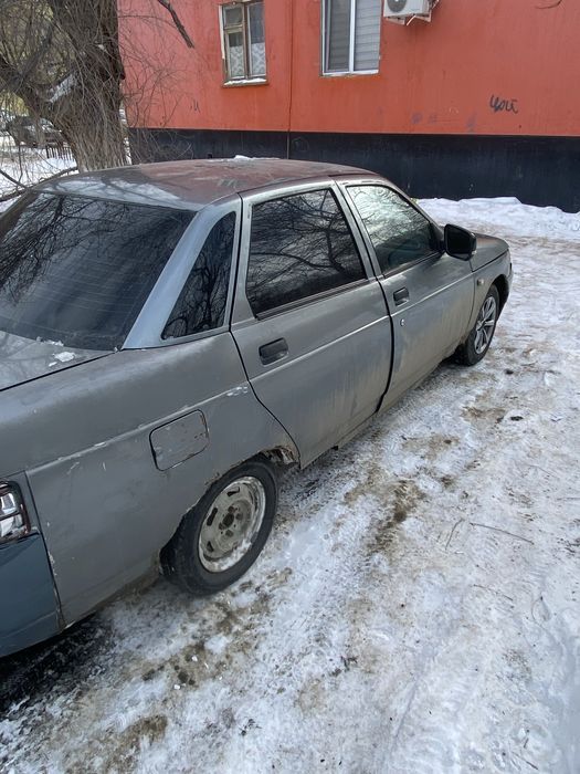 Продам машину ваз 2110