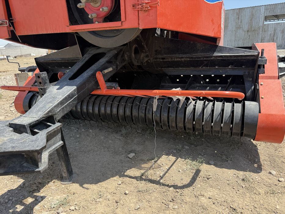 Пресс- подборщик 9YF-2200