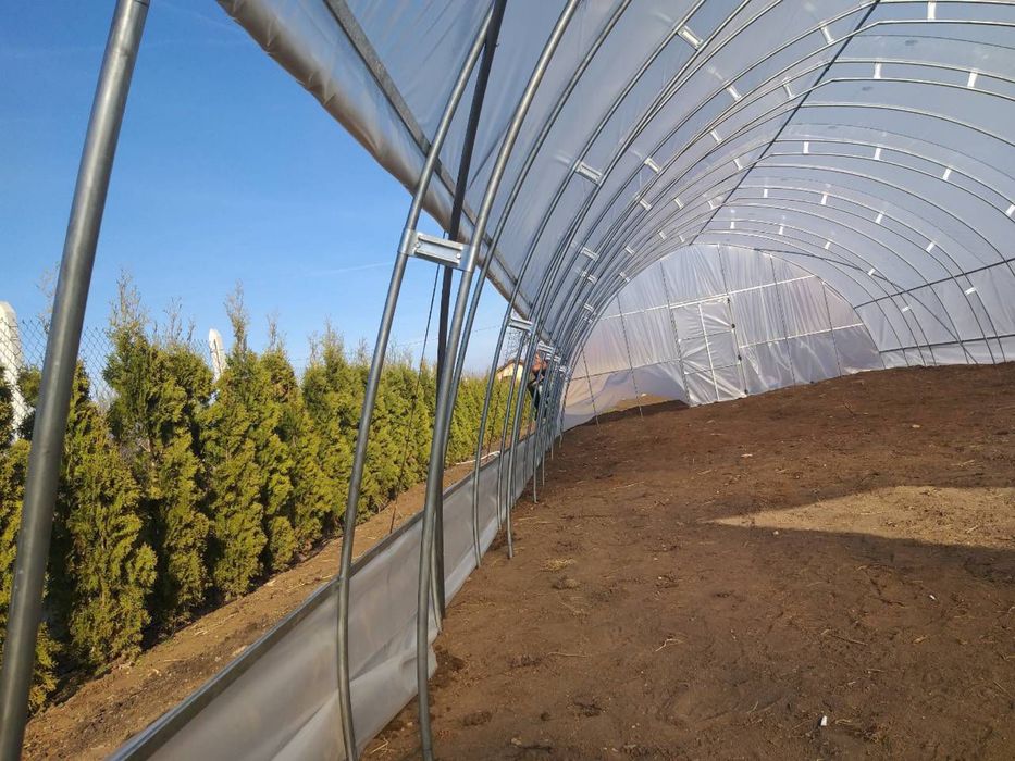 Конструкция за полиетиленова оранжерия