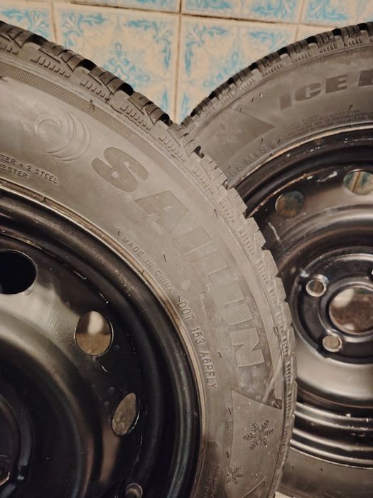 Зимни гуми с джанти за Тойота Ярис