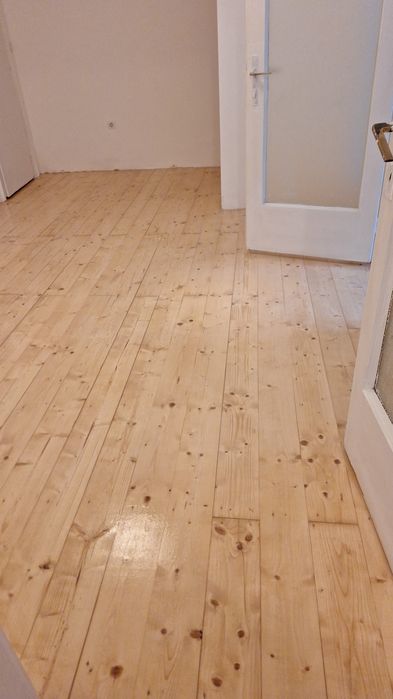 Montaj parchet Raschetare parchet recondiționare slefuire montaj parch