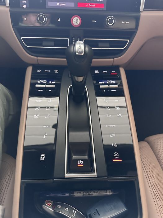 Vand sau schimb Porsche Macan S,fabr.2023/10