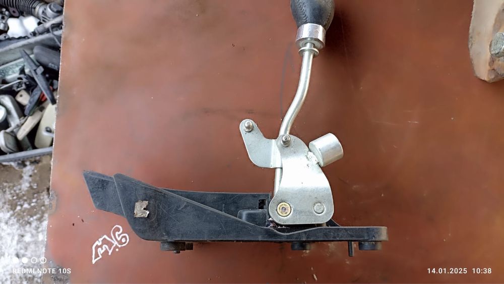 Мазда 3 BK 1.6 кулиса салона рычаг  Mazda 3