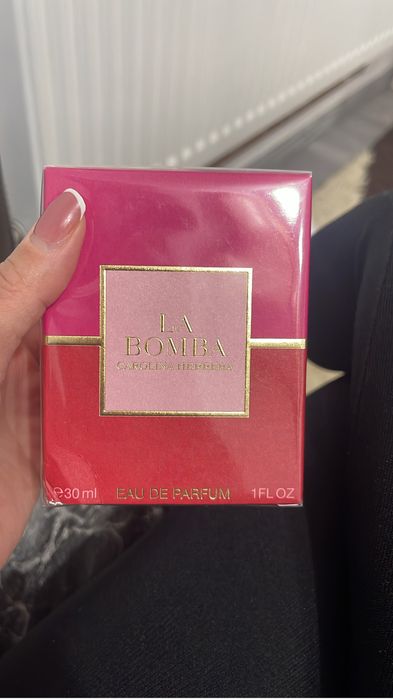 Apa de parfum La Bomba Carolina Hererra, 30 ml, original, nou, sigilat