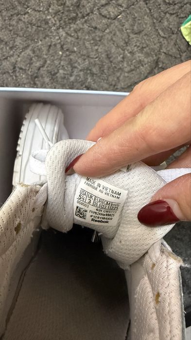 Кросовки reebok оригинальные 35