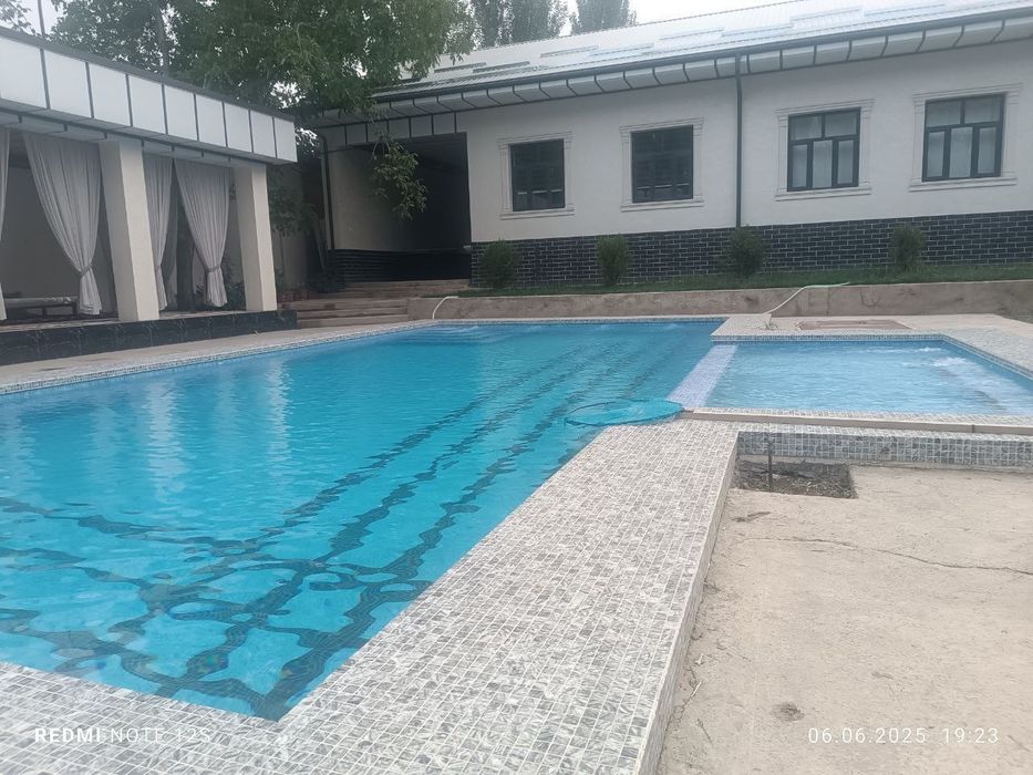Oqtosh oylaviy va ulfatlar uchun dacha