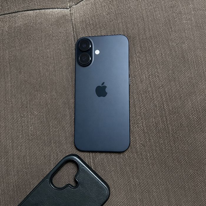 Айфон 16 память 128