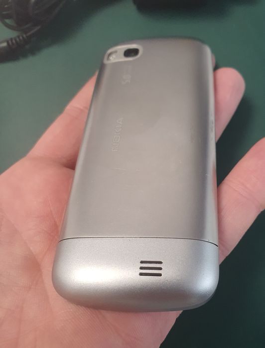 Vând Nokia C3 impecabil.Pret 220 ron