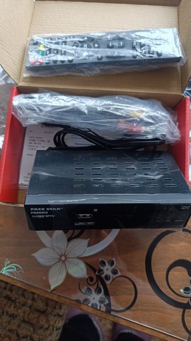 PSS6912 DVB-S/S2 HD сателитен приемник за свободни програми PACO STAR,