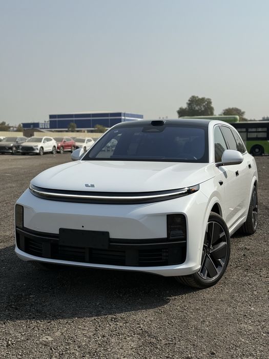 Li 7  2026 restiline 0 km oq va qora