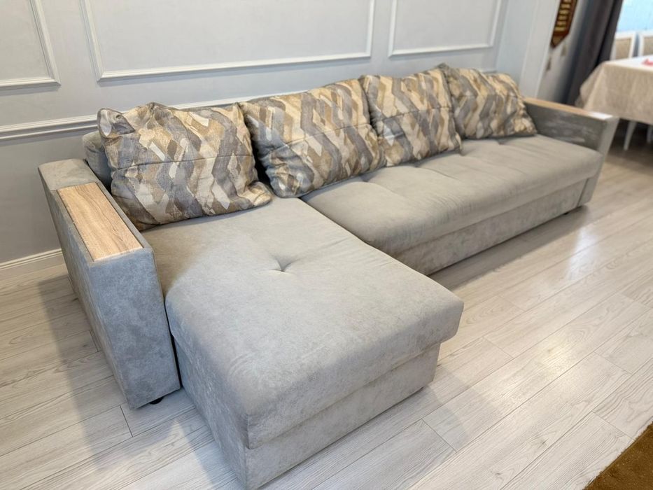 Продается    диван