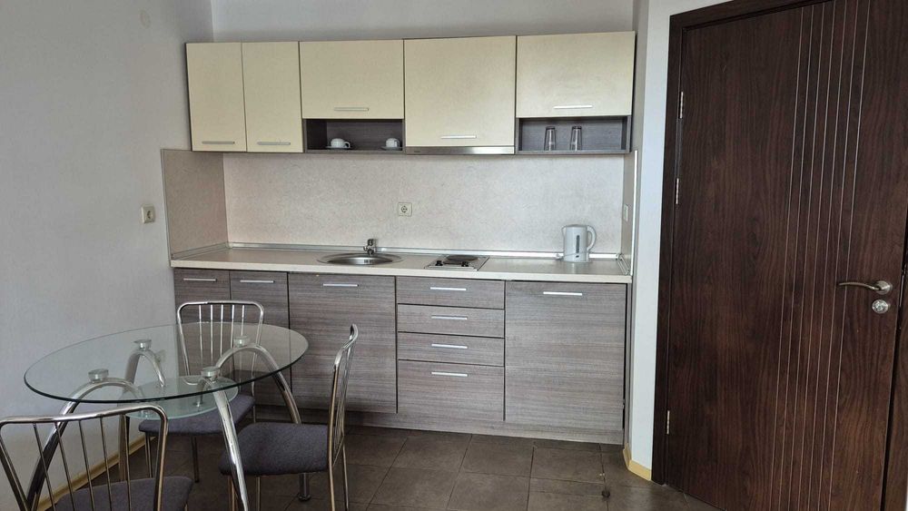 Доходоносен двустаен апартамент в топ локация