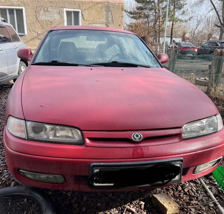 Автомобиль Mazda