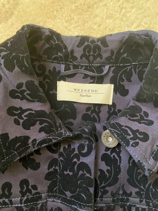 Vând geaca Max Mara