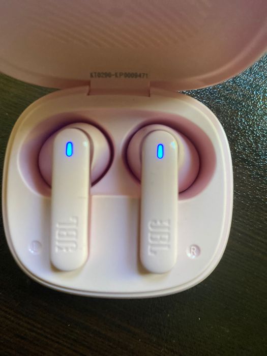 Слушалки JBL Bluetooth