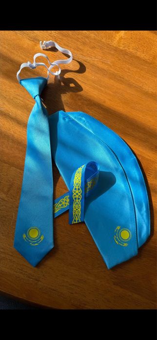 Пилотки галстуки бабочки