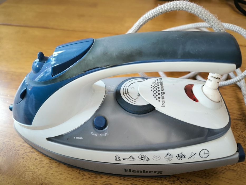 Утюг vitek продаётся