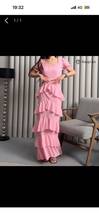 Продам платье размер 42-44