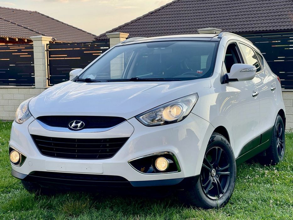 HYUNDAI ix35 2012 — imagine 2