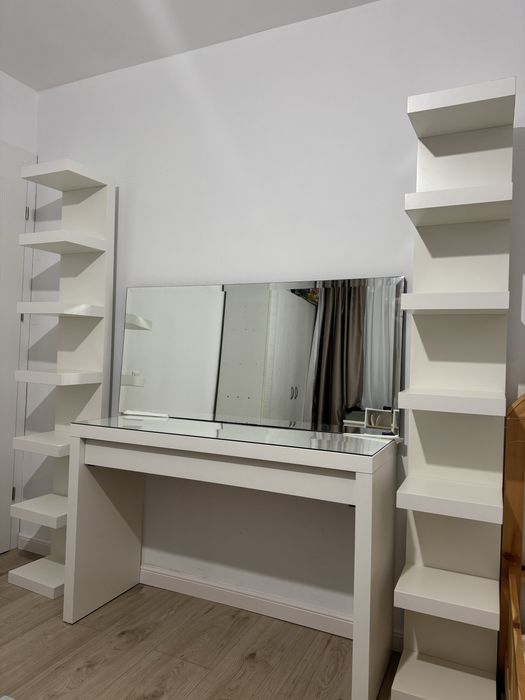 Masuta de toaleta Malm Ikea, 2 etajere Lack + oglinda