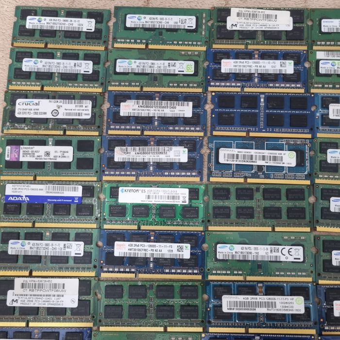 Lot 45 placute 4gb ddr3 laptop