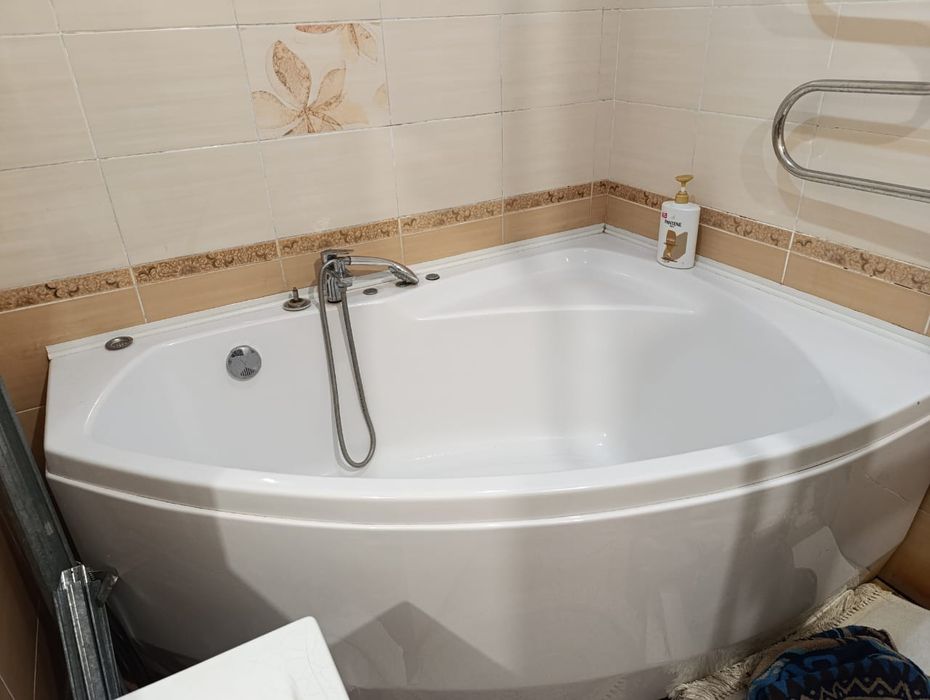 Шкаф сервант витрина распродажа мебели