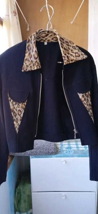 Продам  рубашки размеры 46-48 не дорого