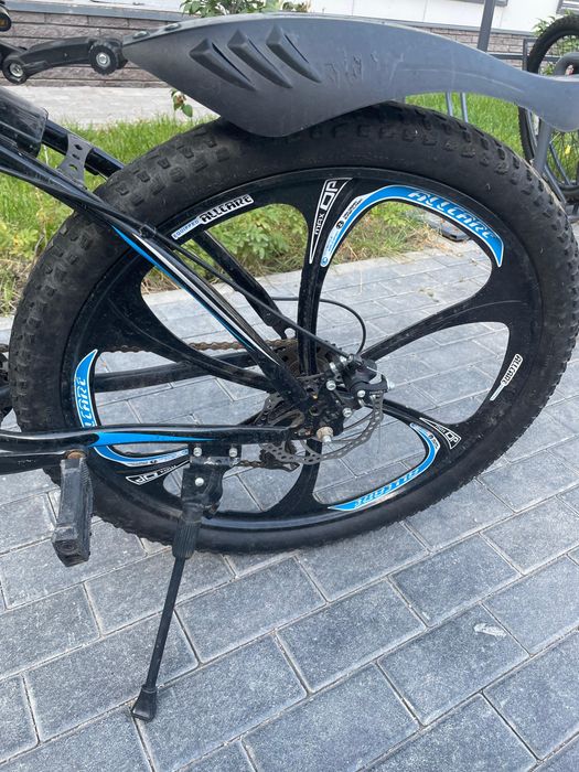 Спортивный велисепед