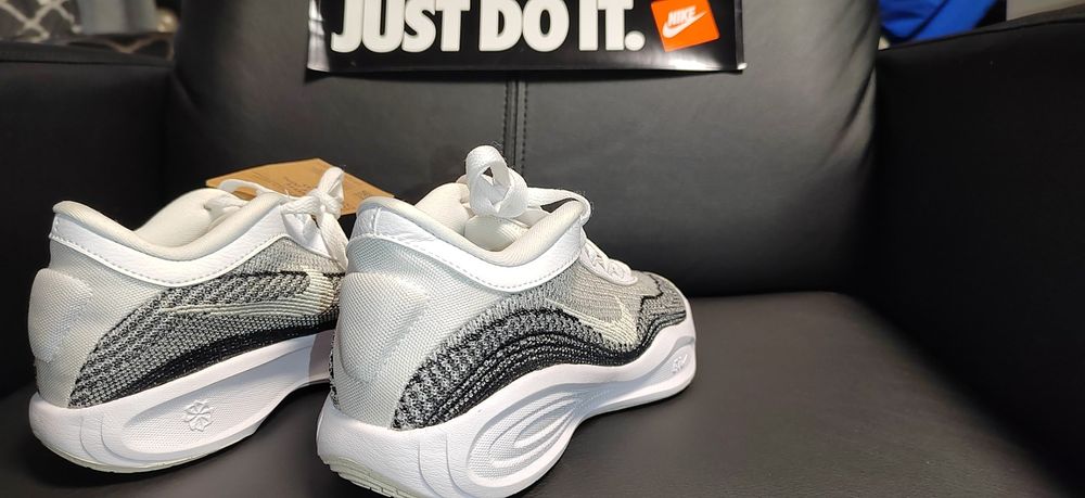 Nike GT Hustle Academy, номер 36