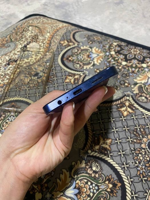 Samsung A06siniy