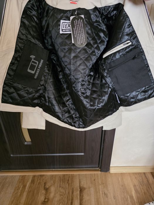 Дамско кожено яке