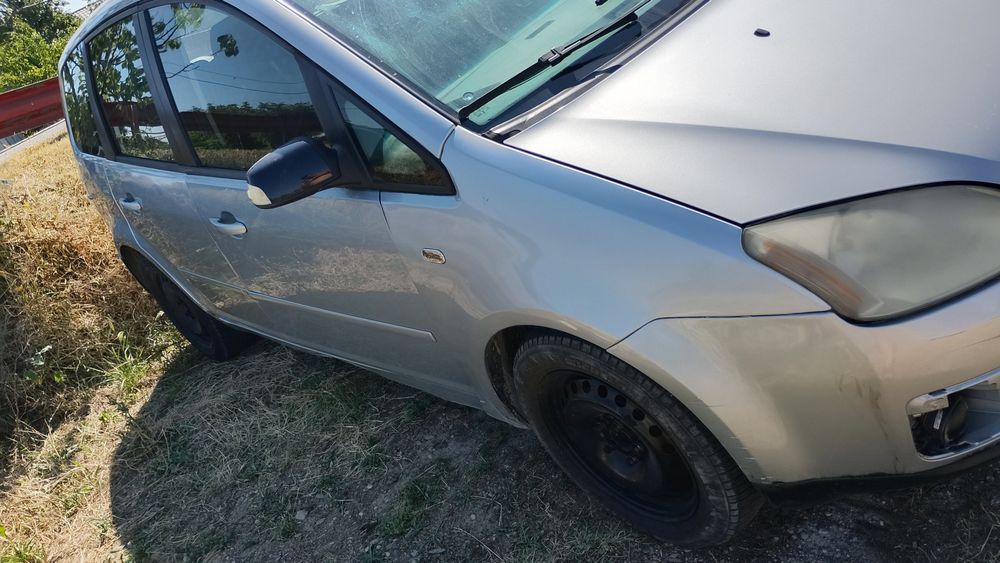 Vând Ford c max 2003 defect