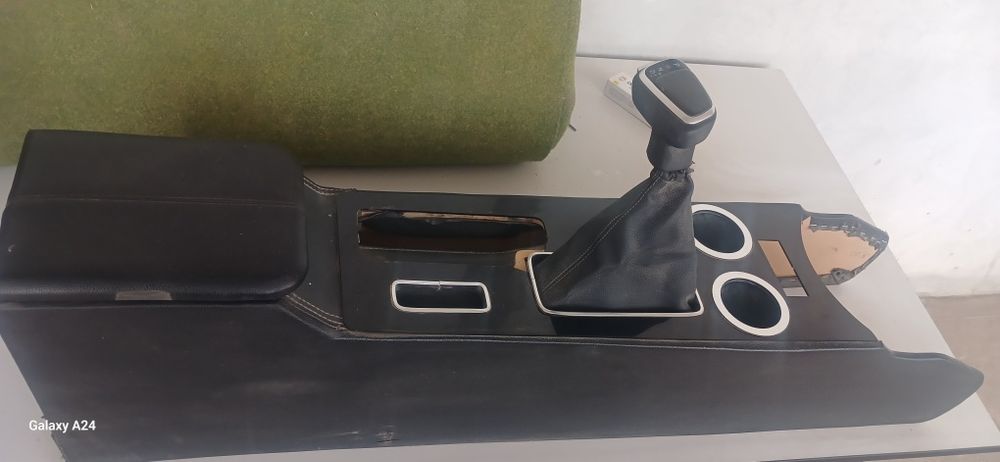 Ласетти бар сотилади