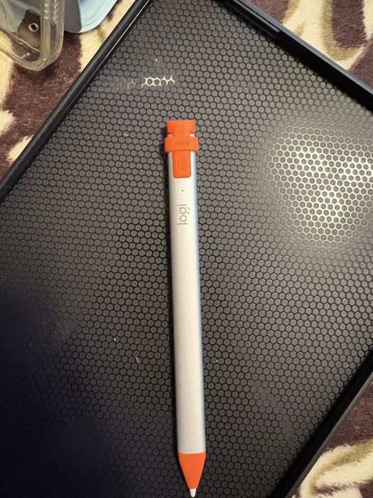 iPad 10th generation (PACHET)