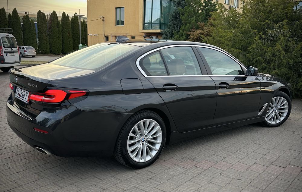 BMW 5 Series 2021 — imagine 3